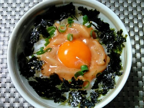 ツヤツヤ新米de雲丹いか丼